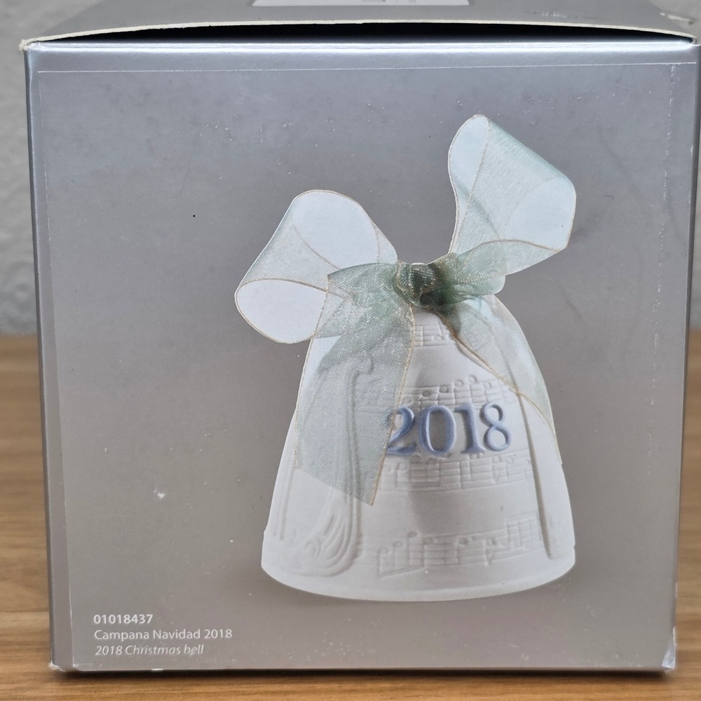 Lladro 2018 Porcelain Christmas Bell Ornament 01018437 New In Original Box
